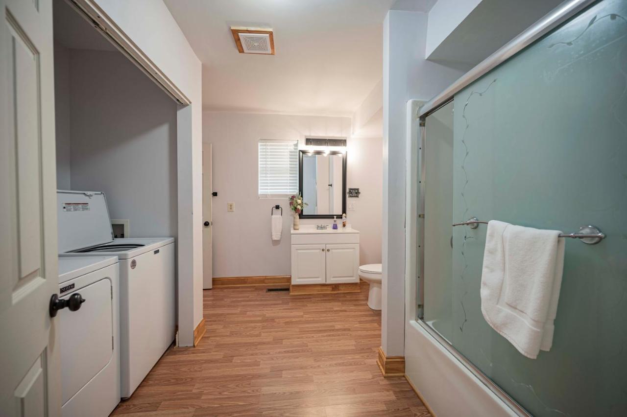 Light And Bright Cabin Close To Pates Ford Marina Smithville 外观 照片